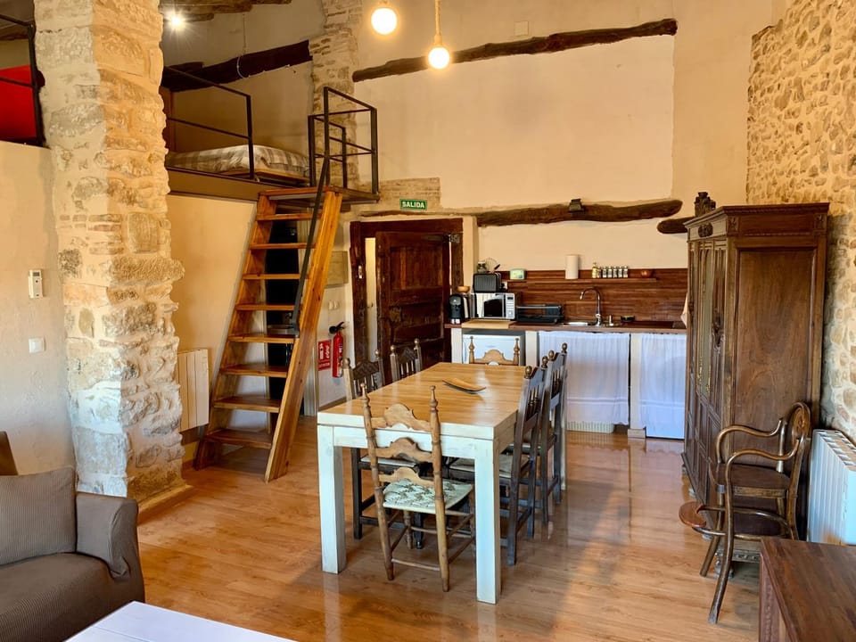 Loft Apartamento Rural La Fresneda - Casa Vidal Apartment in Aragon