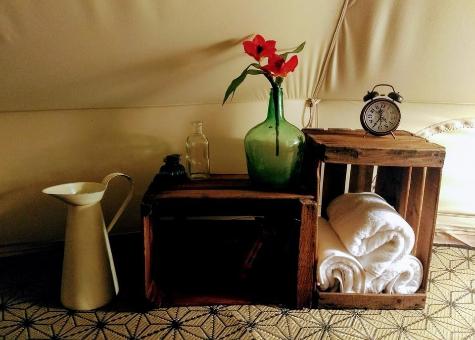 Romantic Safari tent House in Baix Ebre