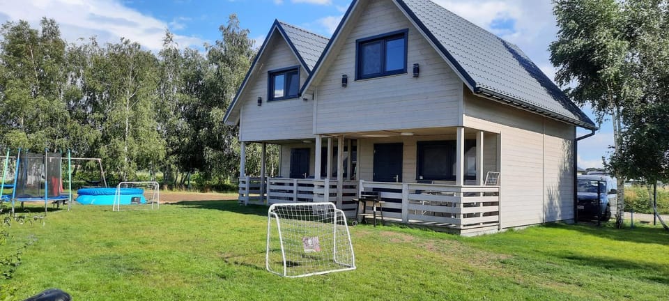 Property building, Garden