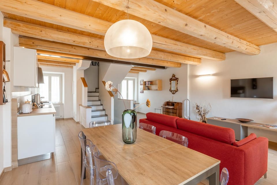Aghèl Luxury Room Bed and Breakfast in Recanati