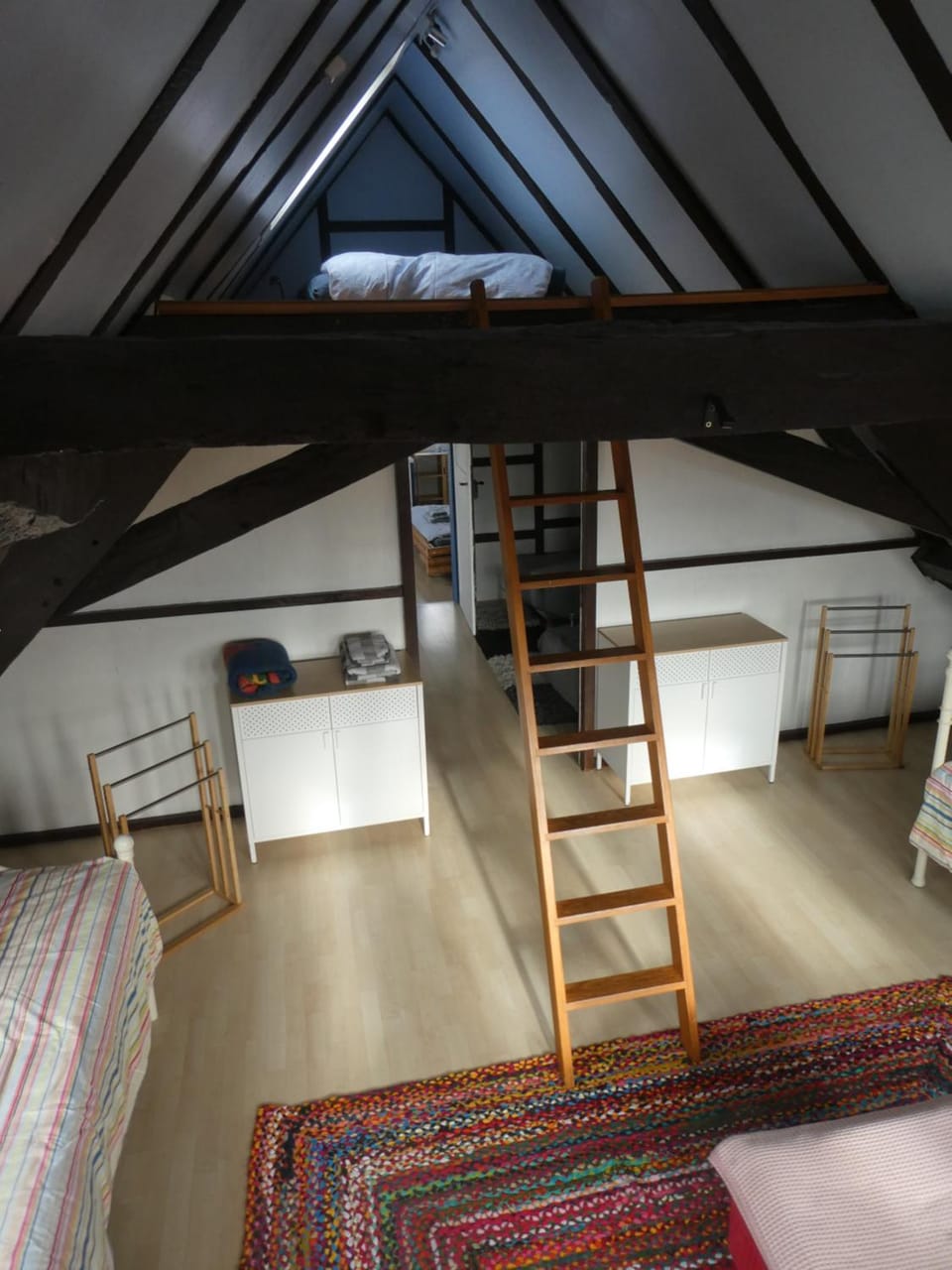 Bed, Photo of the whole room, Seating area, Bedroom, bunk bed