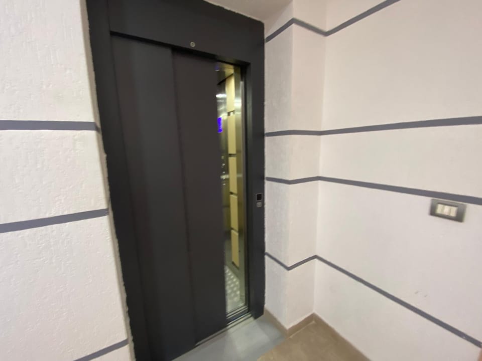 elevator