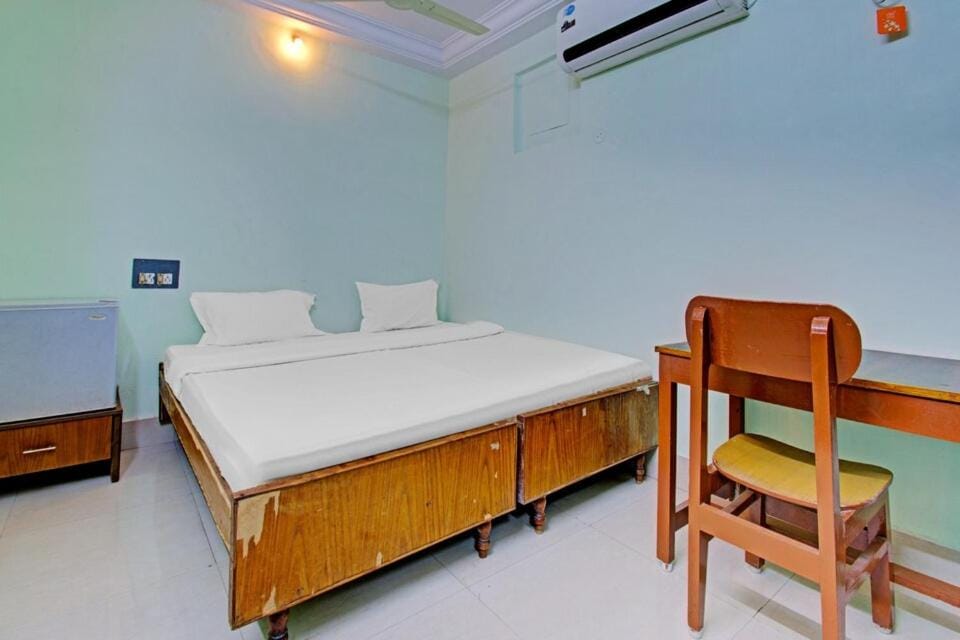 Decent residency Hotel in Andhra Pradesh