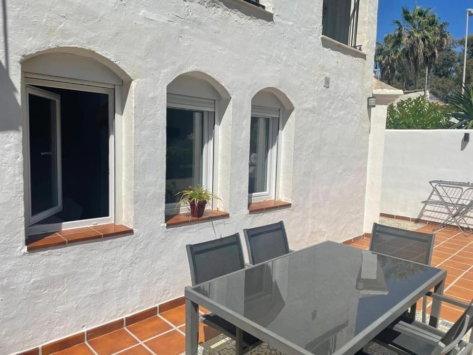 Patio, Balcony/Terrace