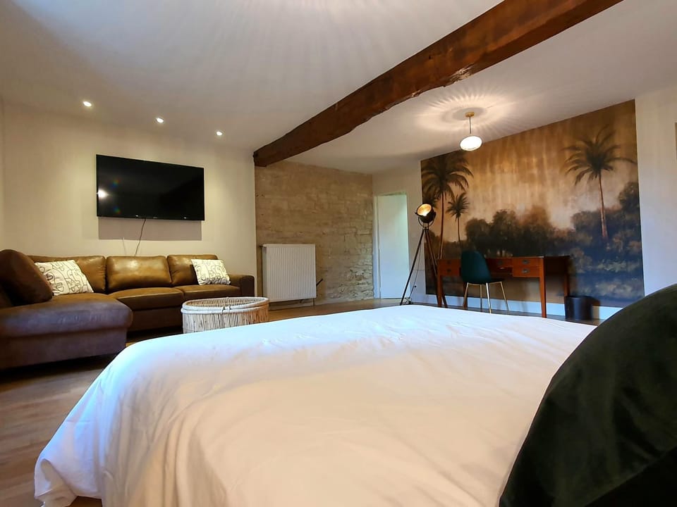 Le Moulin Neuf Bed and Breakfast in Bourgogne-Franche-Comté