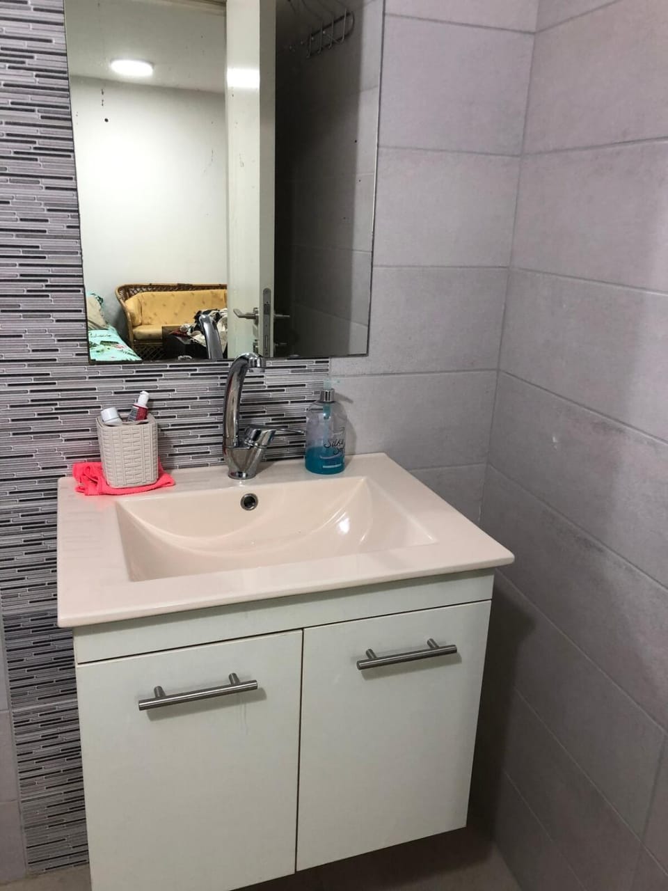 Simple Room Apartment in North District