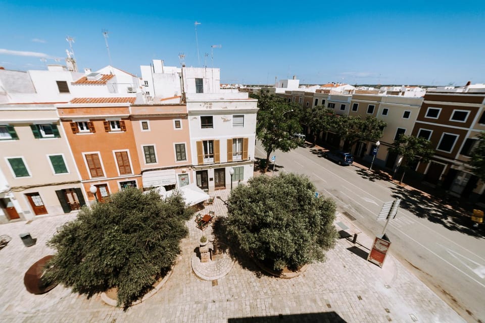 Off site, Neighbourhood, City view, Street view