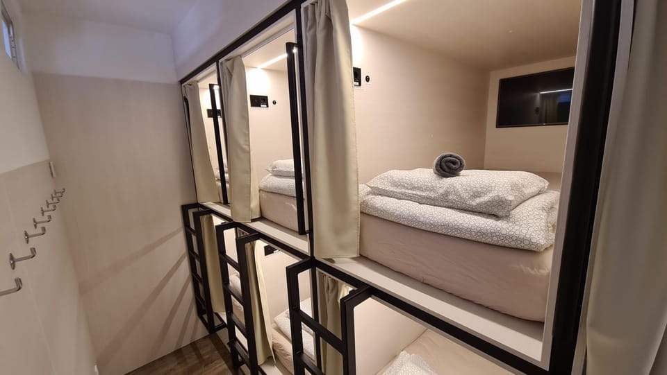 bunk bed