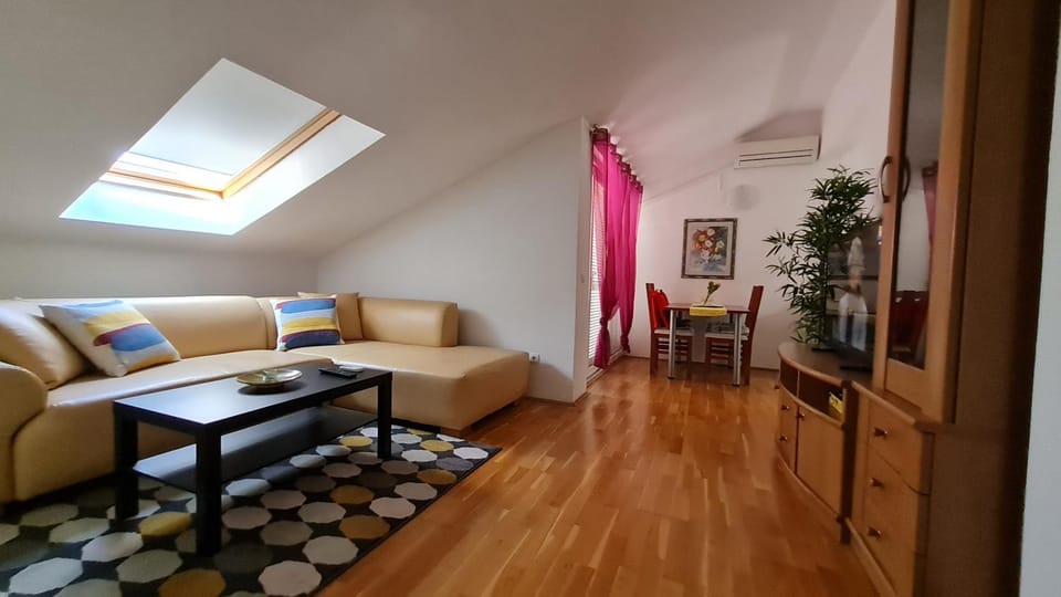 Apartman Bella Apartment in Cres