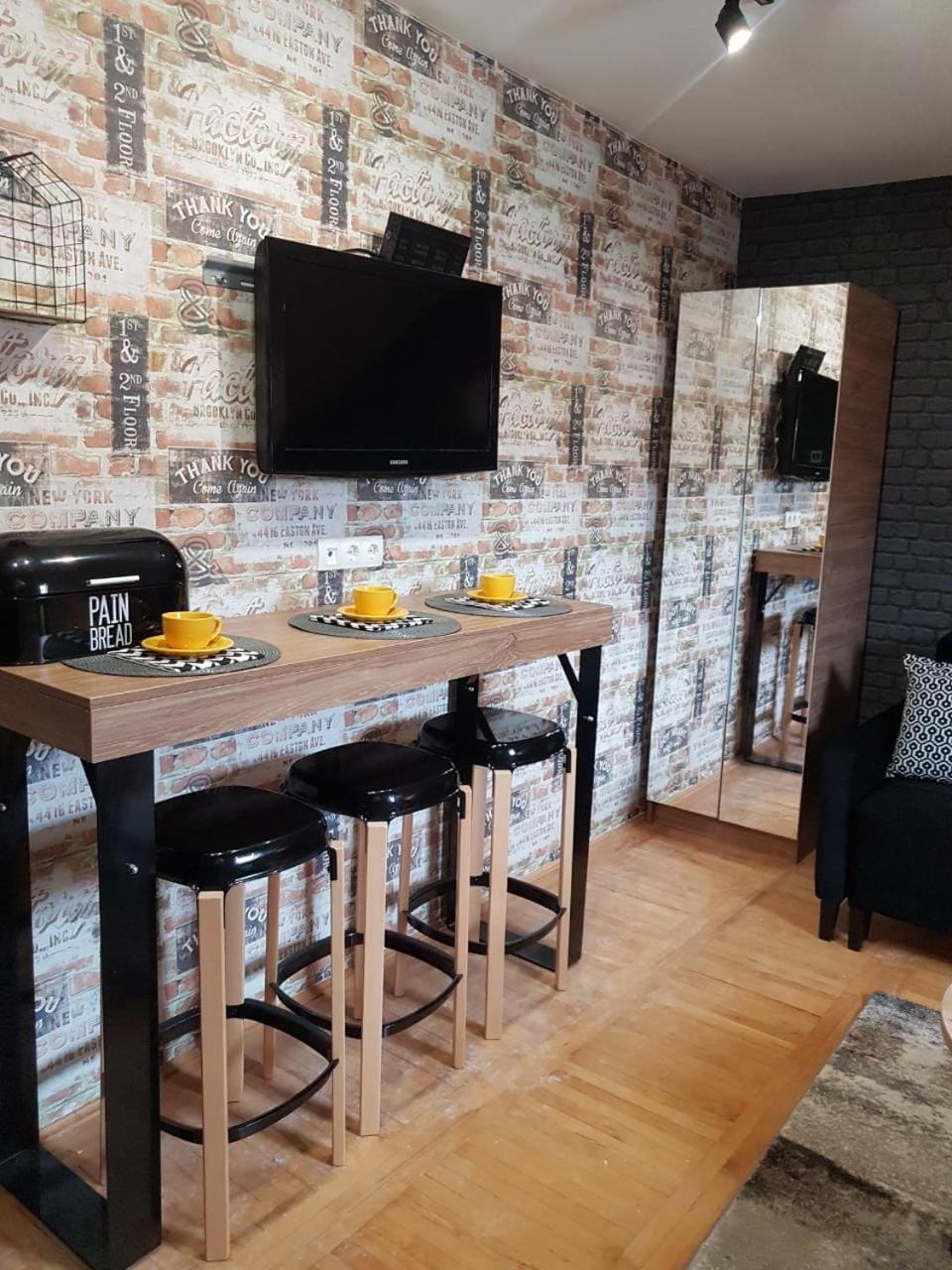 Lounge or bar