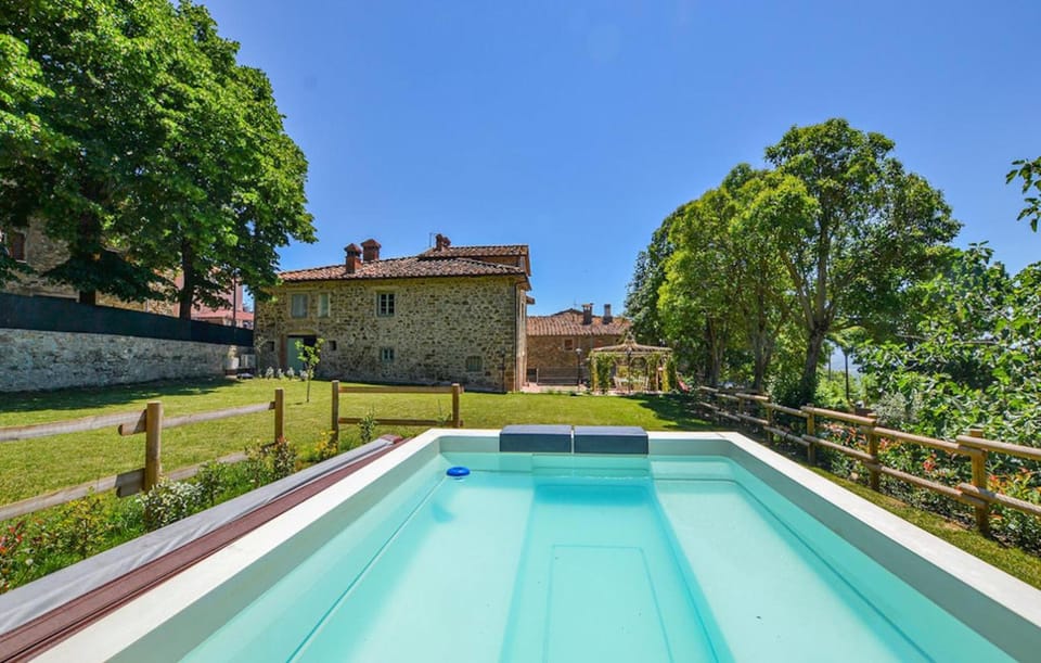 Il Meriggeto Villa in Tuscany