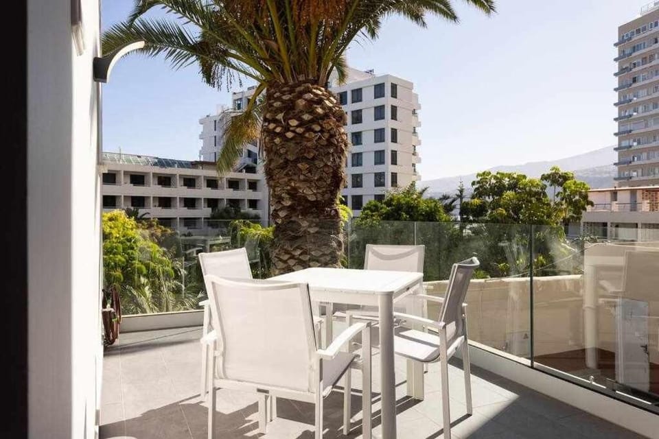 Sunnyland Lago Martianez 4 Apartment in Puerto de la Cruz