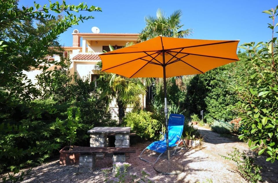 Day, Garden, Garden, sunbed