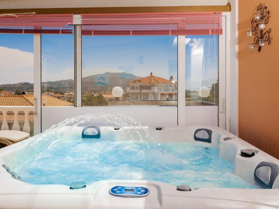 Hot Tub, Massage, Mountain view