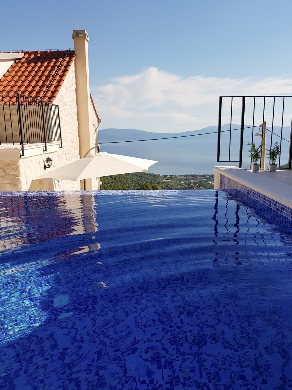 Sea view, Swimming pool