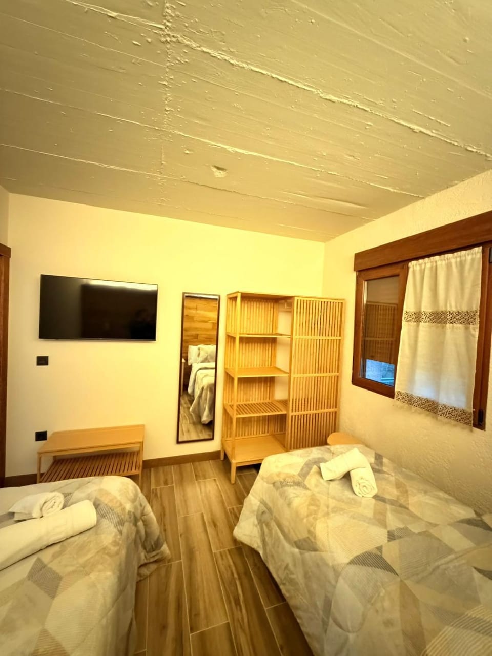 APARTAMENTOS EL CORITU, estrenamos dos apartamentos, el 4 y 5 Apartment in Asturias