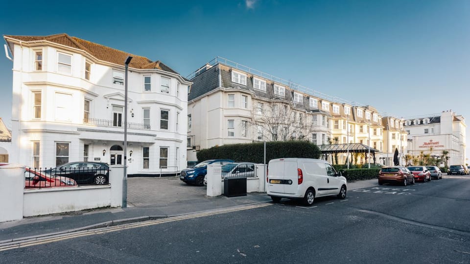 Property building, Parking