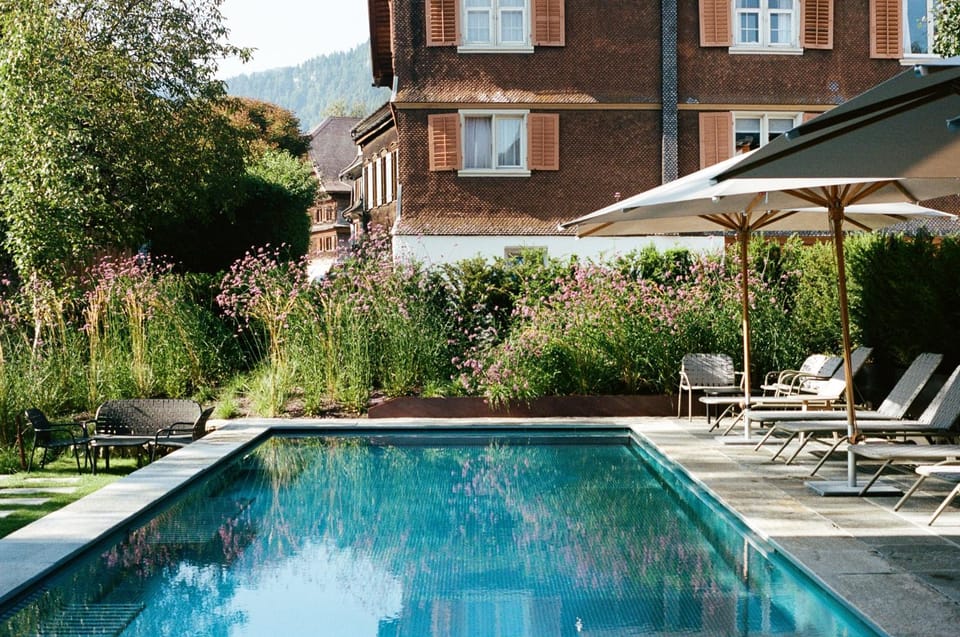 Garden, Swimming pool