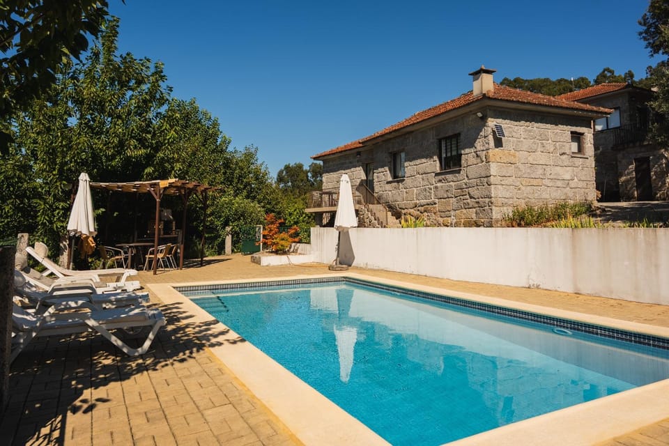 Leira da Cruz Grande House in Porto District