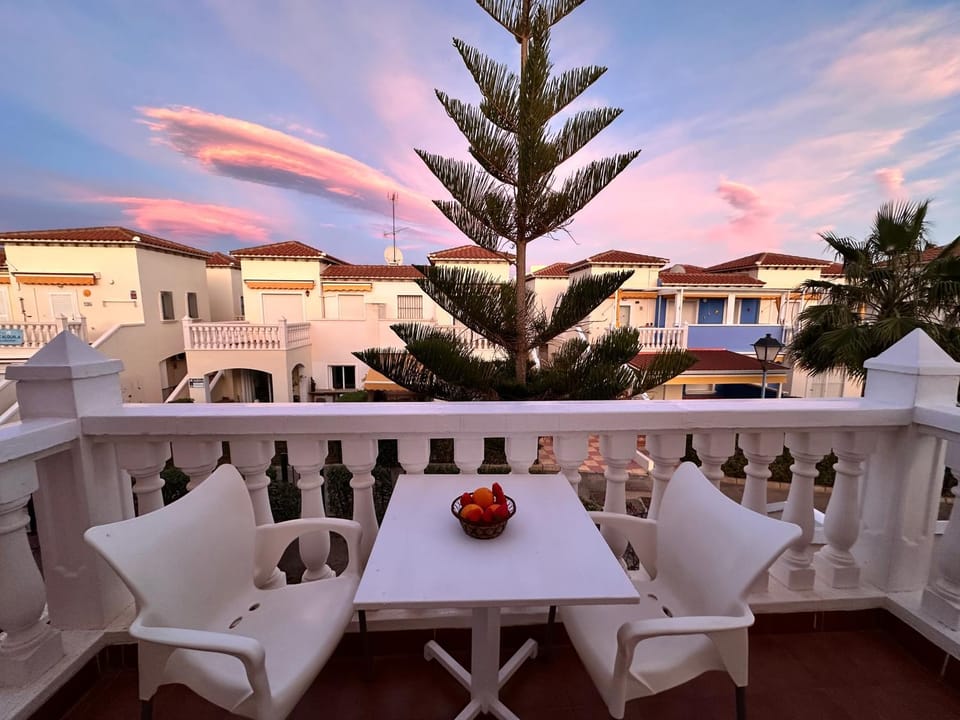 Patio, View (from property/room), Balcony/Terrace