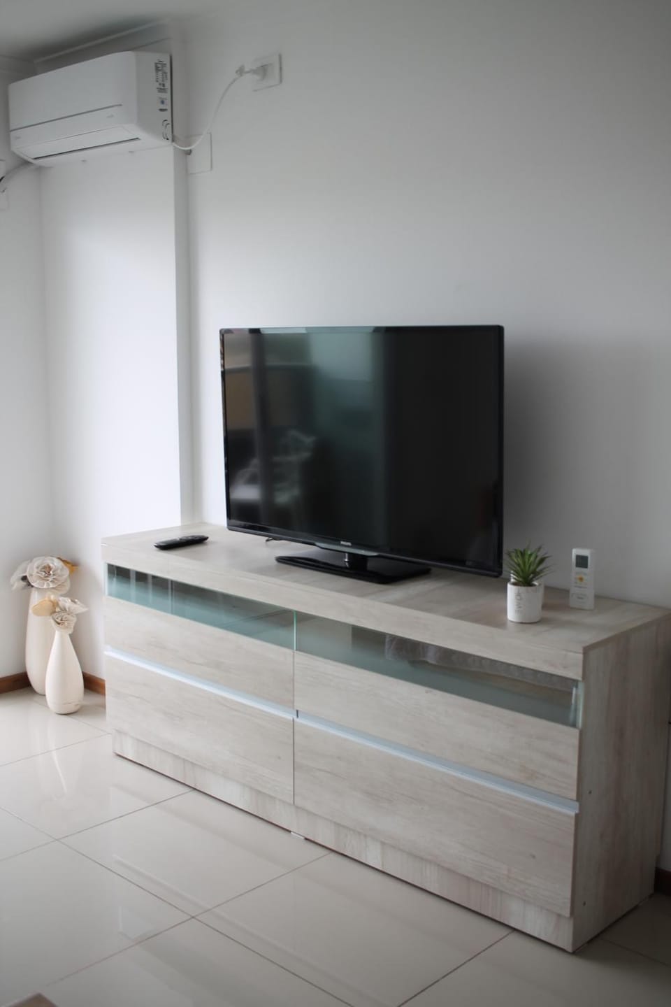 Dpto Premium Panorámico con cochera Av Pueyrredón-Güemes-Nueva Córdoba -Seguridad 24 hs Apartment in Cordoba