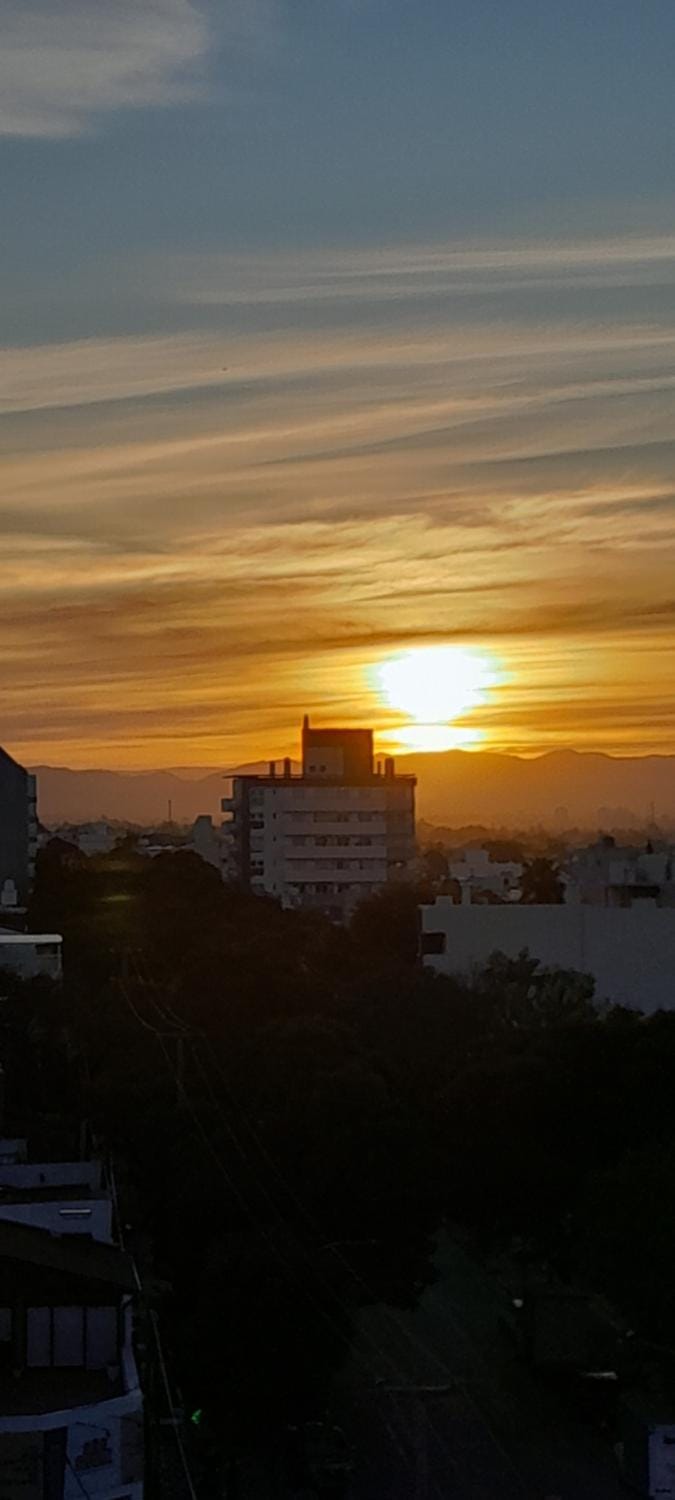 Dpto Premium Panorámico con cochera Av Pueyrredón-Güemes-Nueva Córdoba -Seguridad 24 hs Apartment in Cordoba
