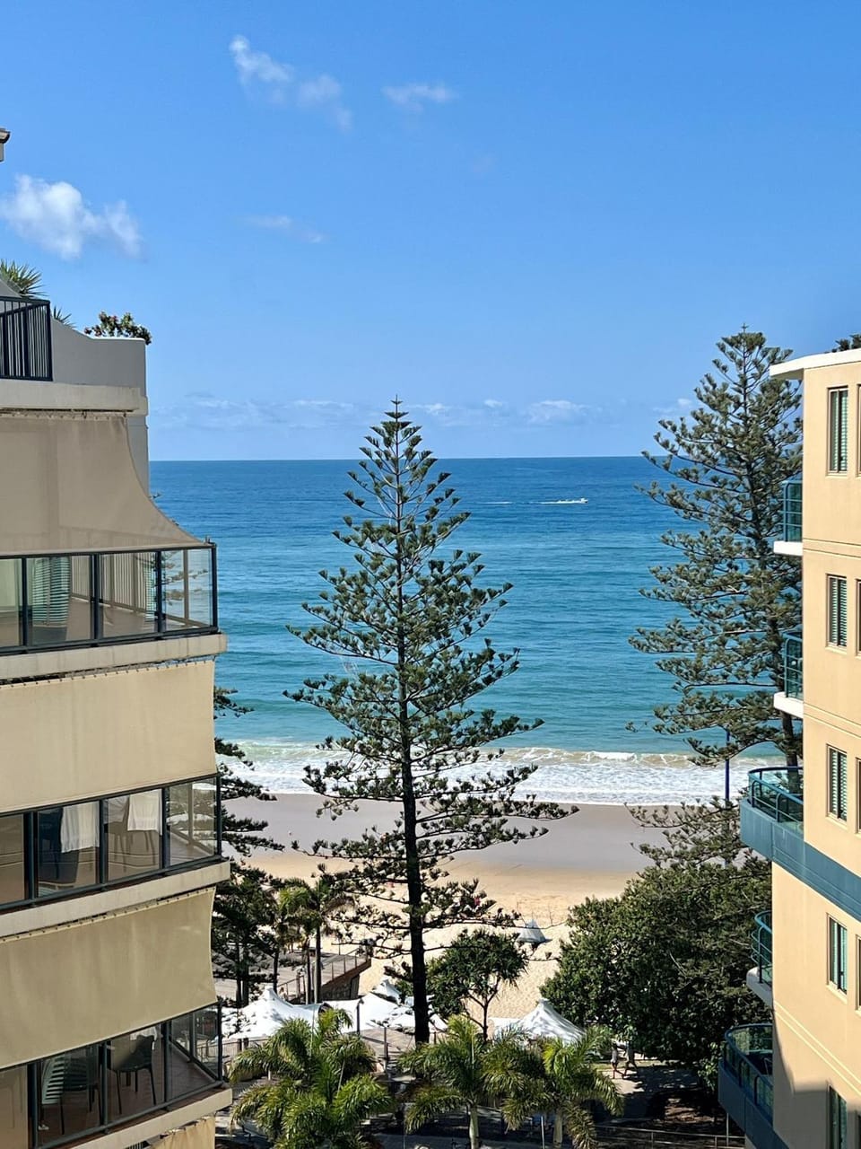 Top Floor Beachside Apartment in the Heart of Mooloolaba Apartment in Sunshine Coast