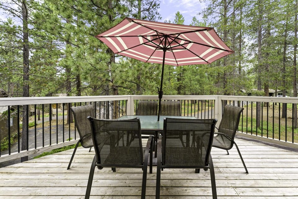 2 Quail Home Private Hot Tub House in Sunriver