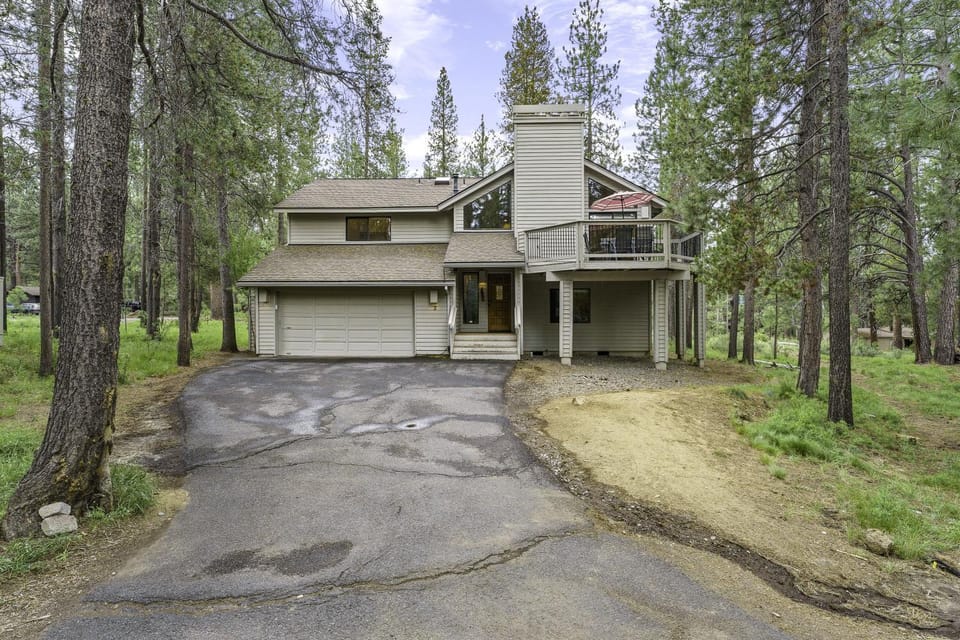 2 Quail Home Private Hot Tub House in Sunriver