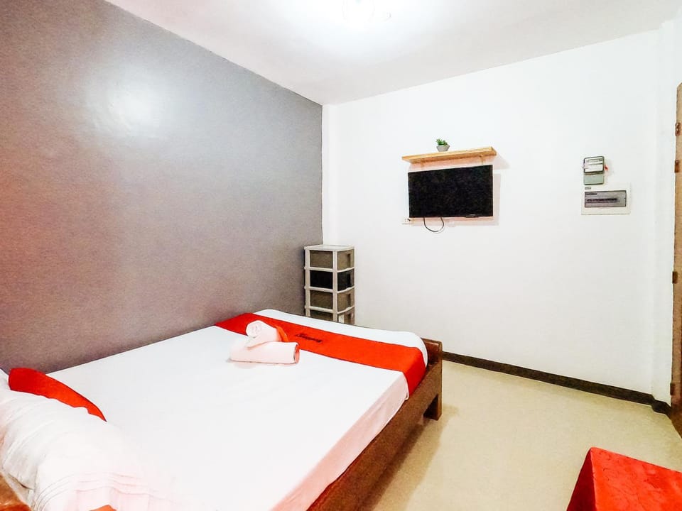 Bed, TV and multimedia