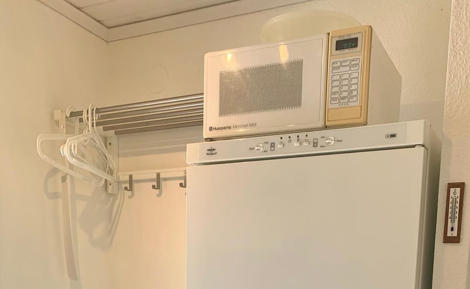 Mysigt boende i Åhus med egen ingång, terass, wifi, tvättmaskin & parkering! Apartment in Skåne County