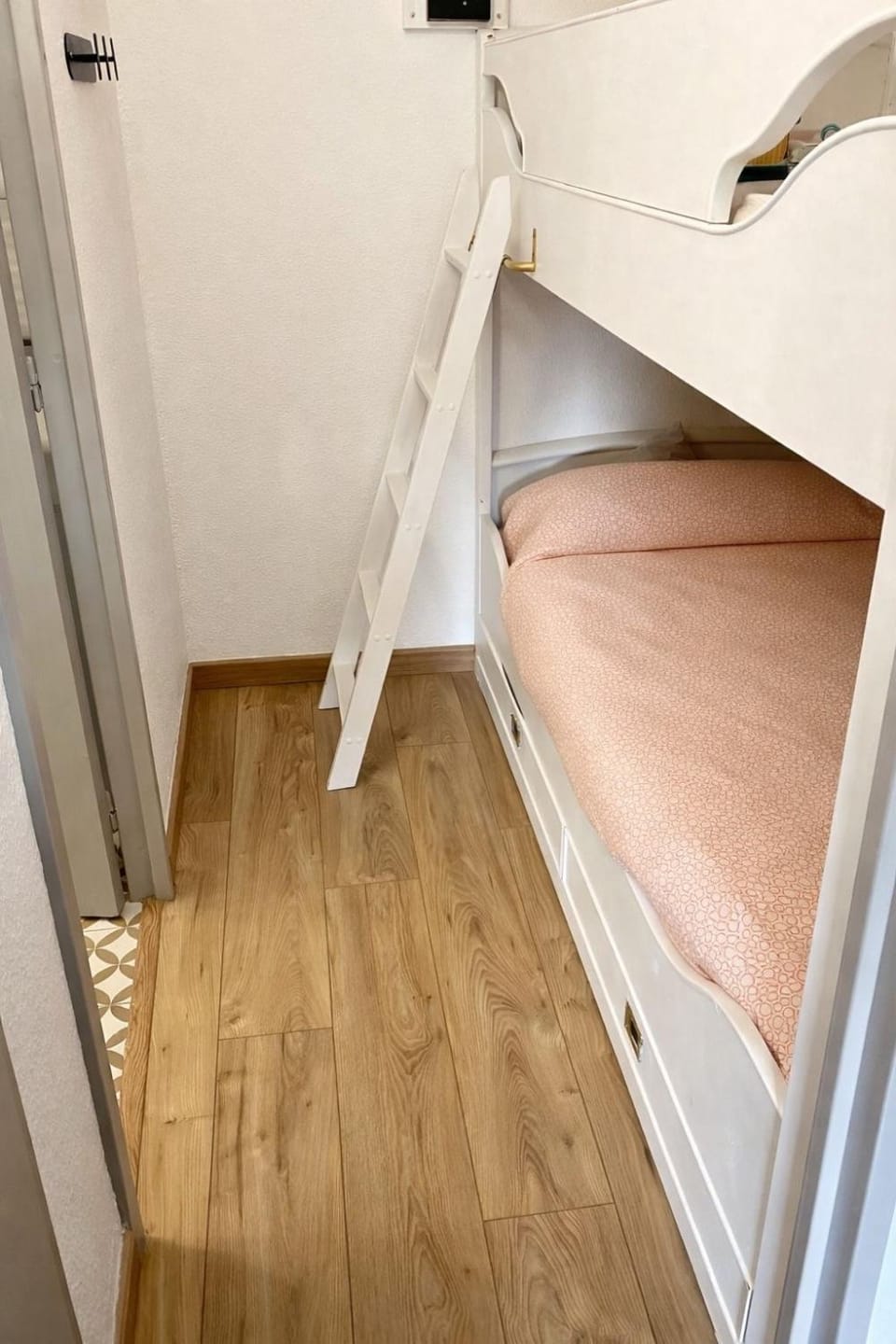 SUPERBE LOGEMENT CLIMATISE à 2 PAS DE LA MER Apartment in La Cadière-d'Azur