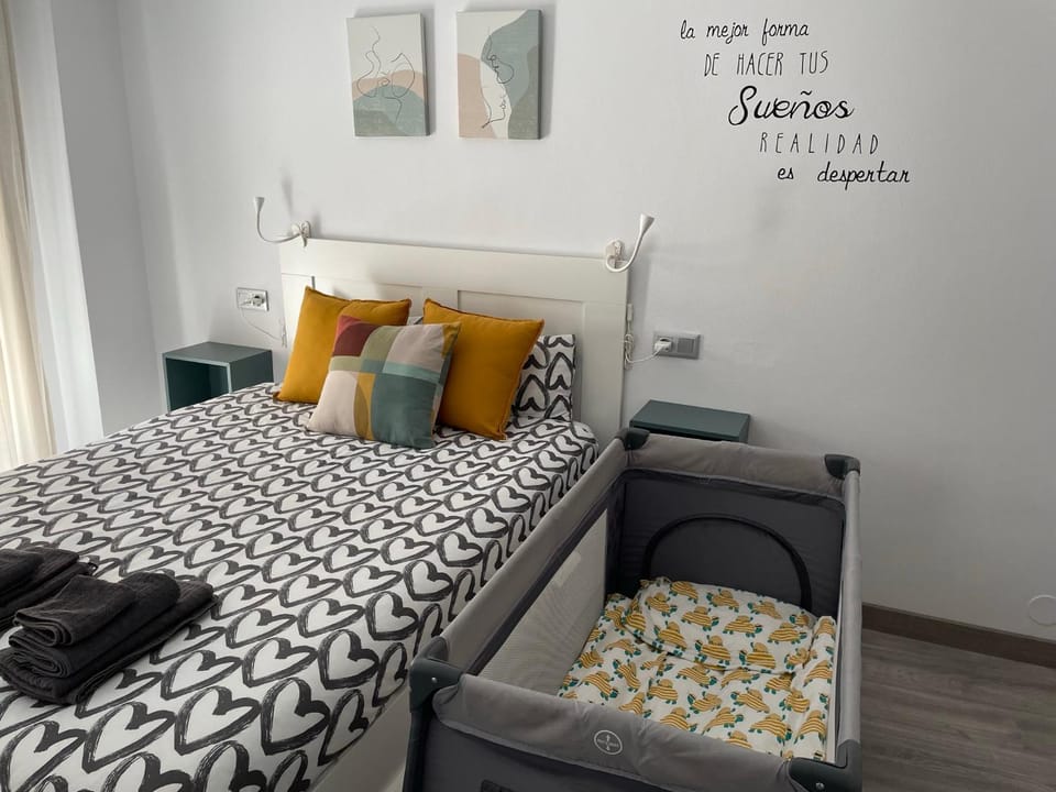 Bed, Bedroom, cot