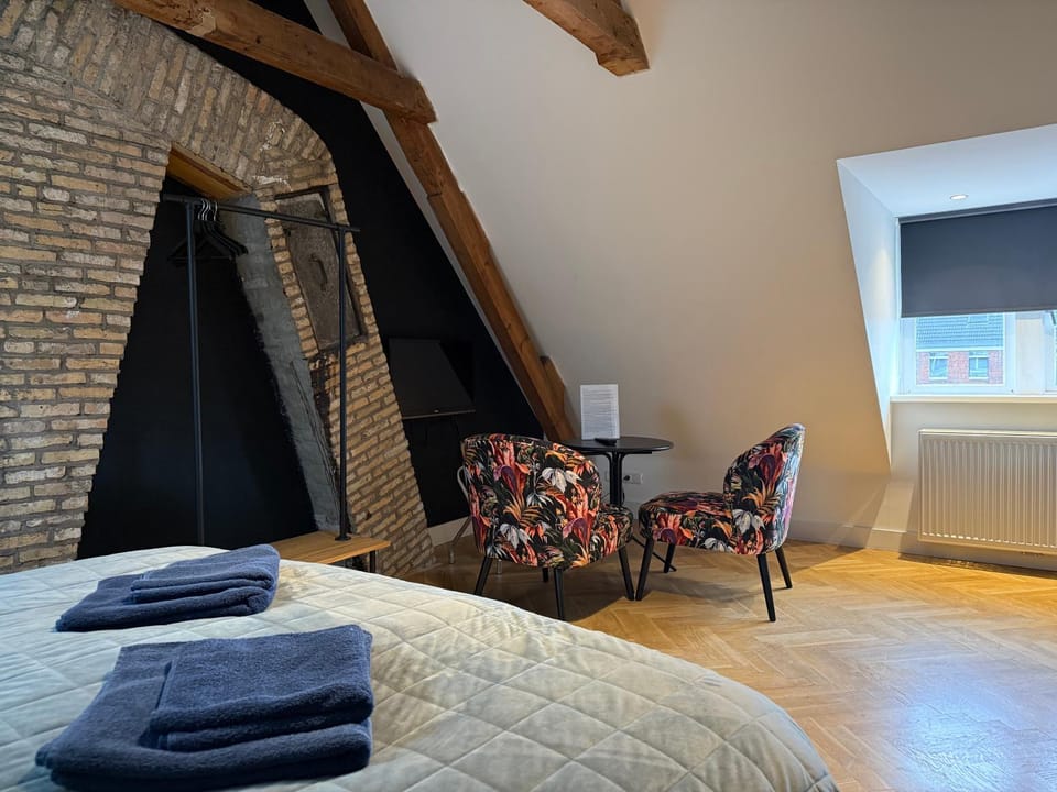Stadslogement Hoogend Hotel in Friesland, Netherlands