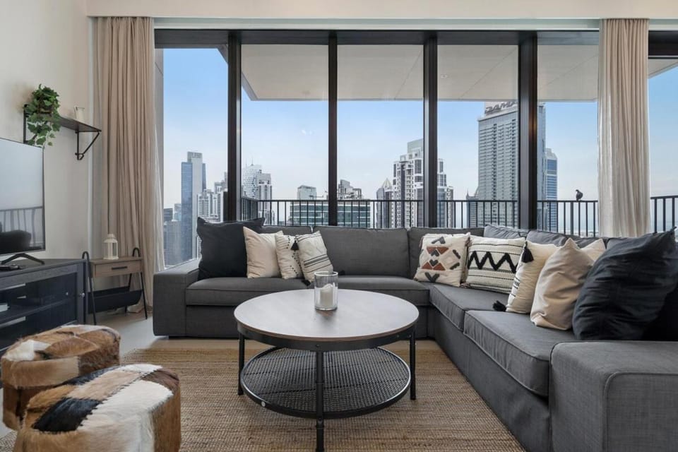 Breathtaking City Views From DT Apt with Terrace Apartment in Dubai