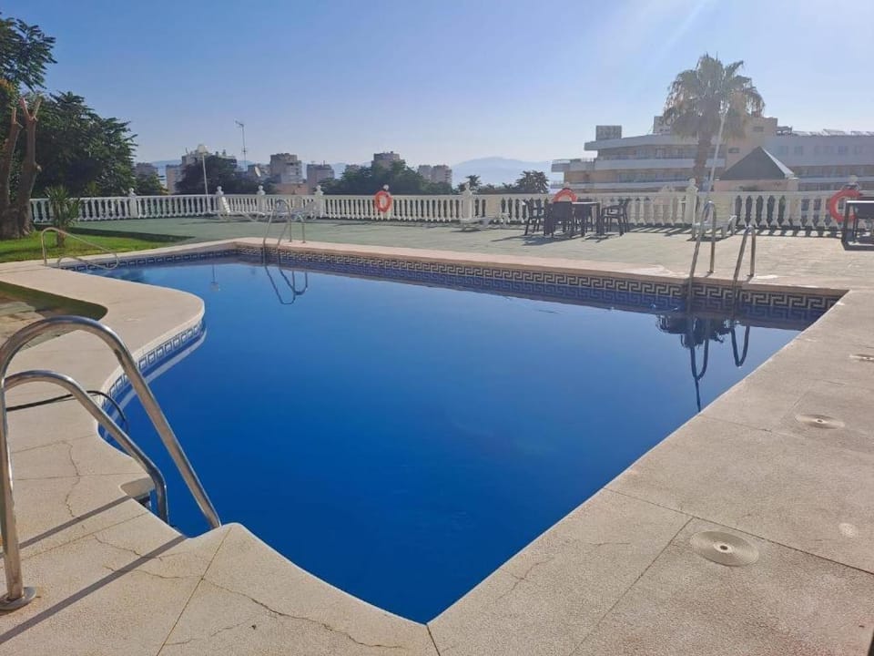 Seaview Retreat Torremolinos City Center, with pool and amazing views BY NAMASTE ELITE Apartment in Torremolinos