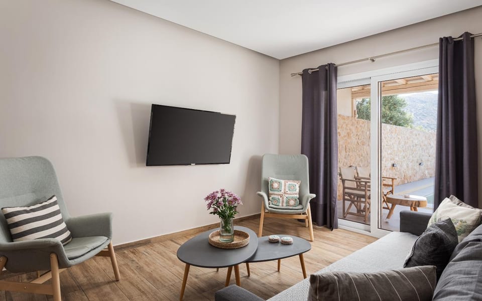 TV and multimedia, Living room, Seating area