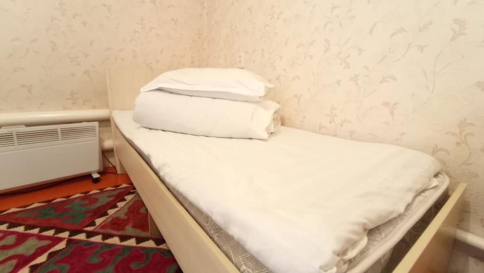 Happy Hostel in Tamga Hostel in Asia