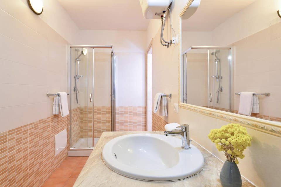 Bathroom, Living room