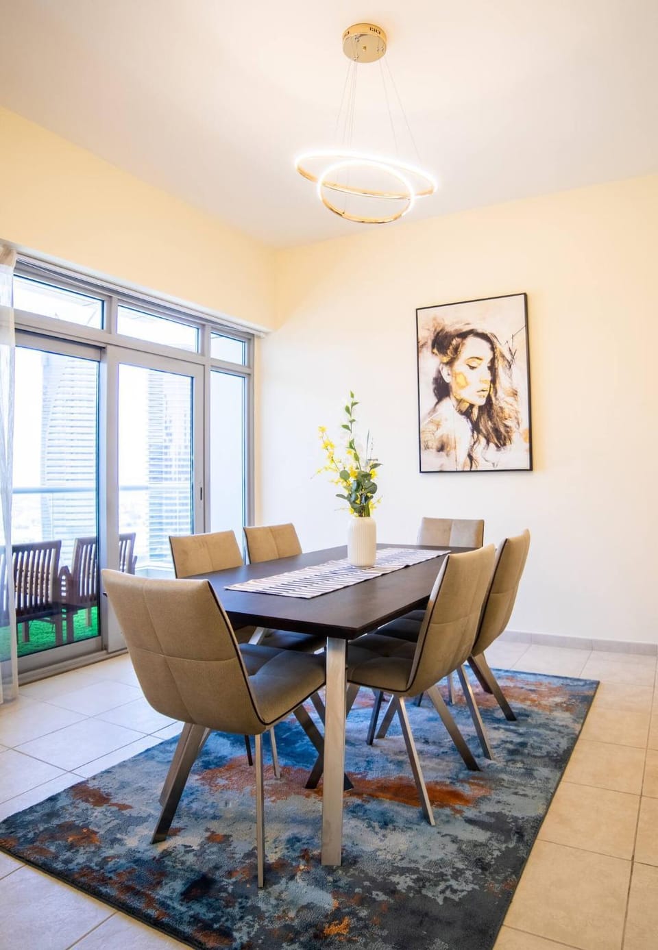 Living room, Seating area, Dining area