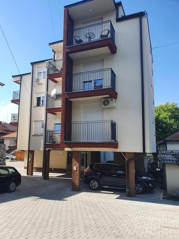 Inner courtyard view