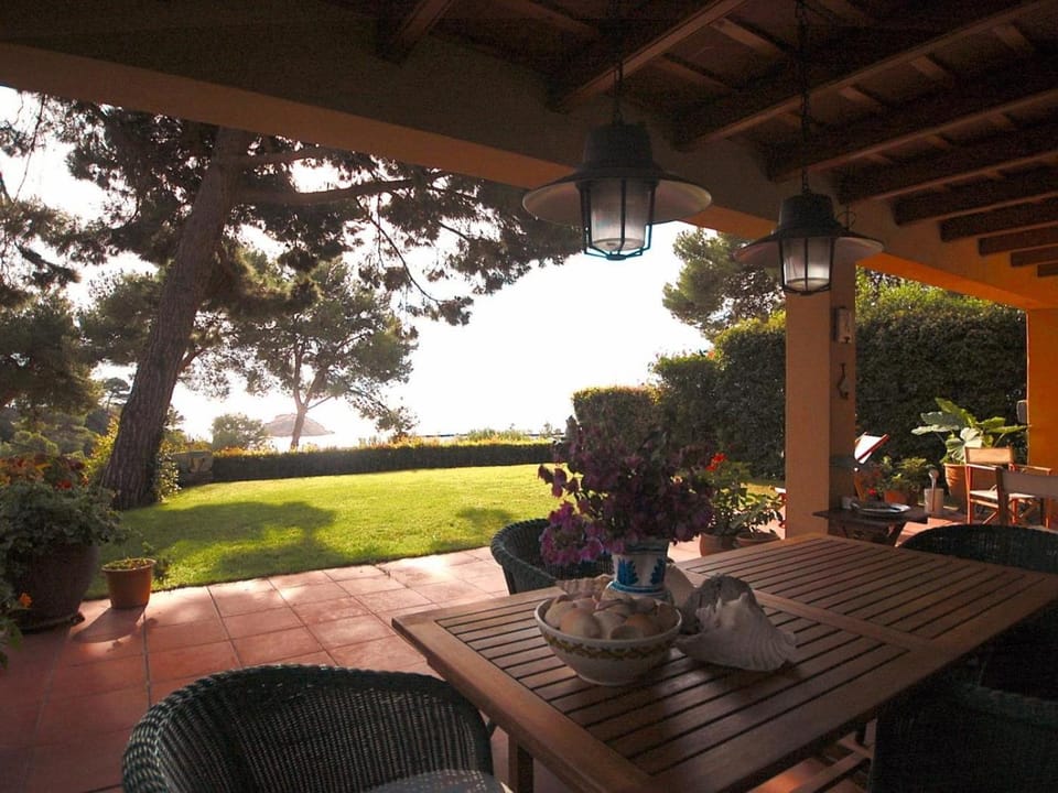 LETS HOLIDAYS Lovely garden house in mar menuda Villa in Tossa de Mar