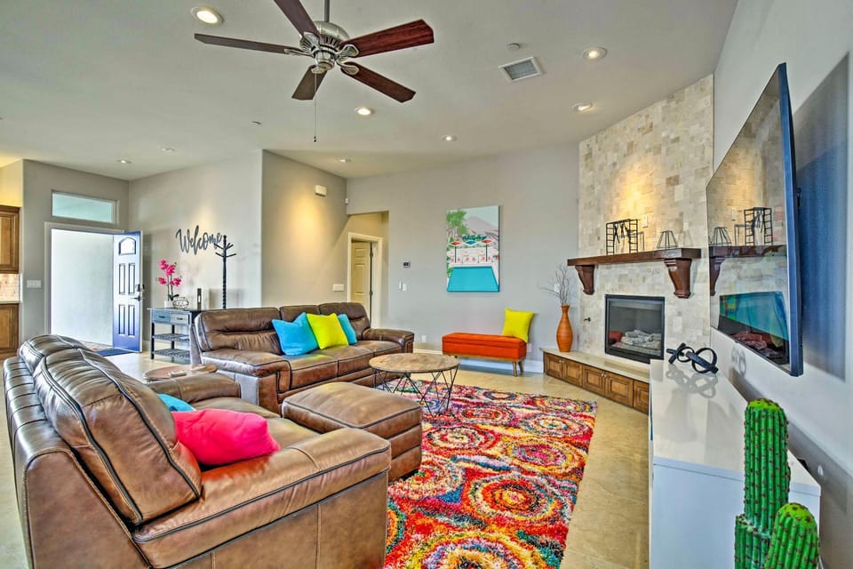 Adobe Escape w/ Private Spa & Pool in La Quinta! House in La Quinta