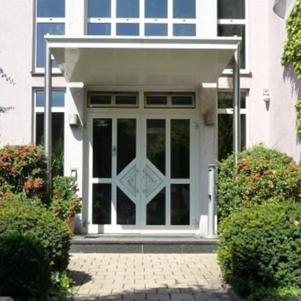 Facade/entrance, Facade/entrance