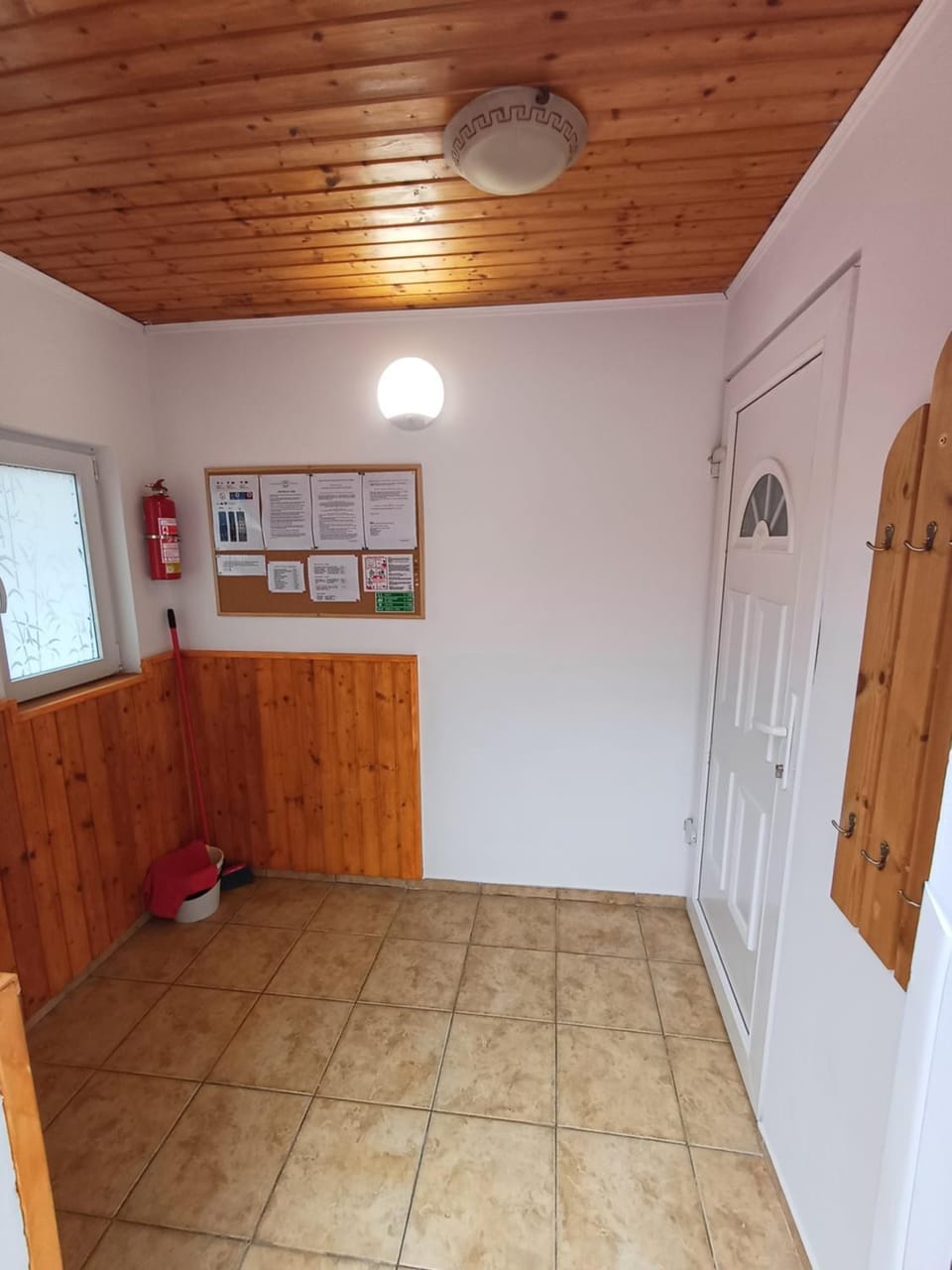 Facade/entrance, storage