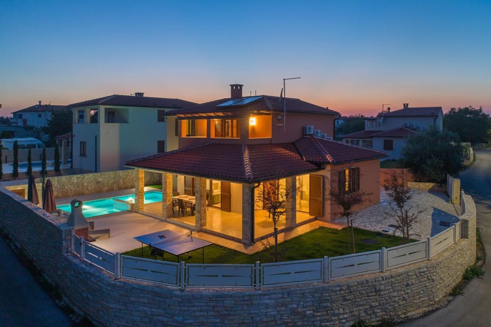 Villa Gloria, villa with heated pool Villa in Istria County