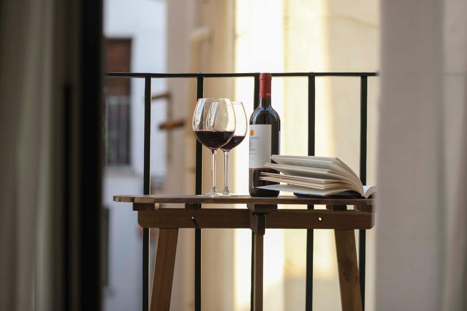 Balcony/Terrace, Drinks