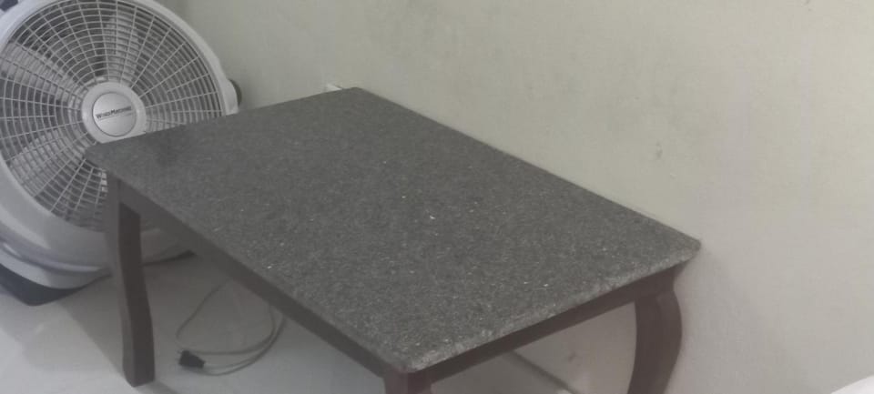 Single Room with Queen Bed Near SDQ Airport Fast Wi-Fi Bed and Breakfast in Santo Domingo Este