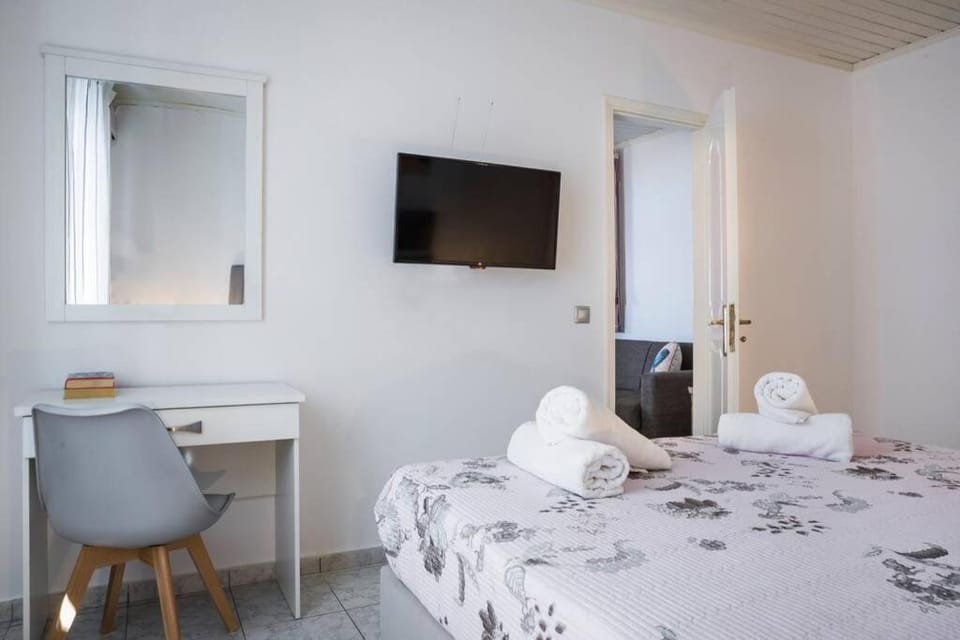 THEA Apartment in Vlachata