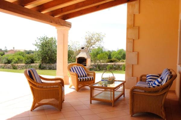 Finca Torre Marines Vell House in Migjorn